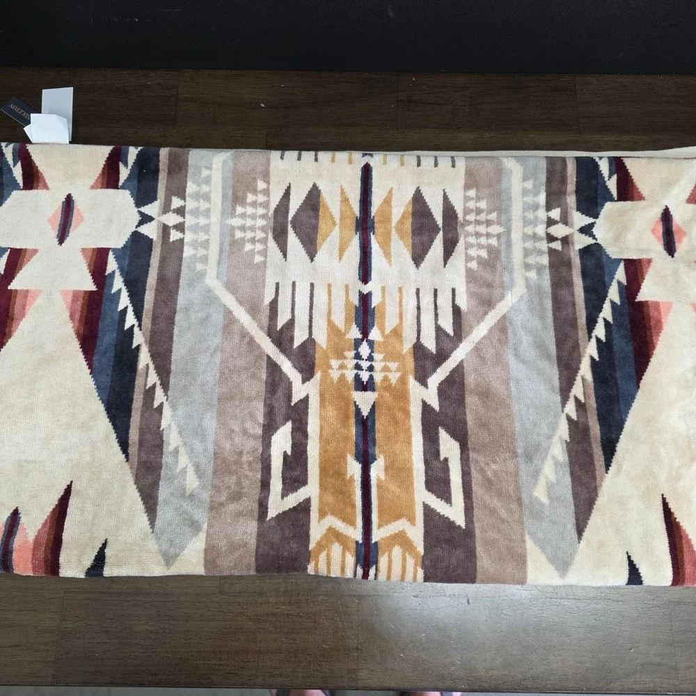 Pendleton White Sands Jacquard Bath Towel Unisex 30x58 Tan Southwest Cotton